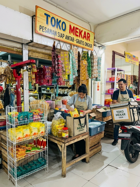 TOKO SEMBAKO MEKAR